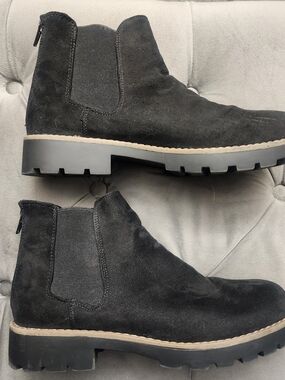 Spirit Ankle Boots - NEW